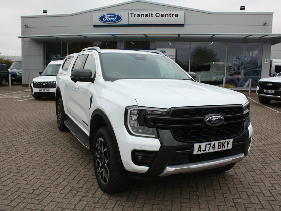 Ford Ranger Pick Up D Cab Wildtrak 3.0 Ecoblue V6 240 White