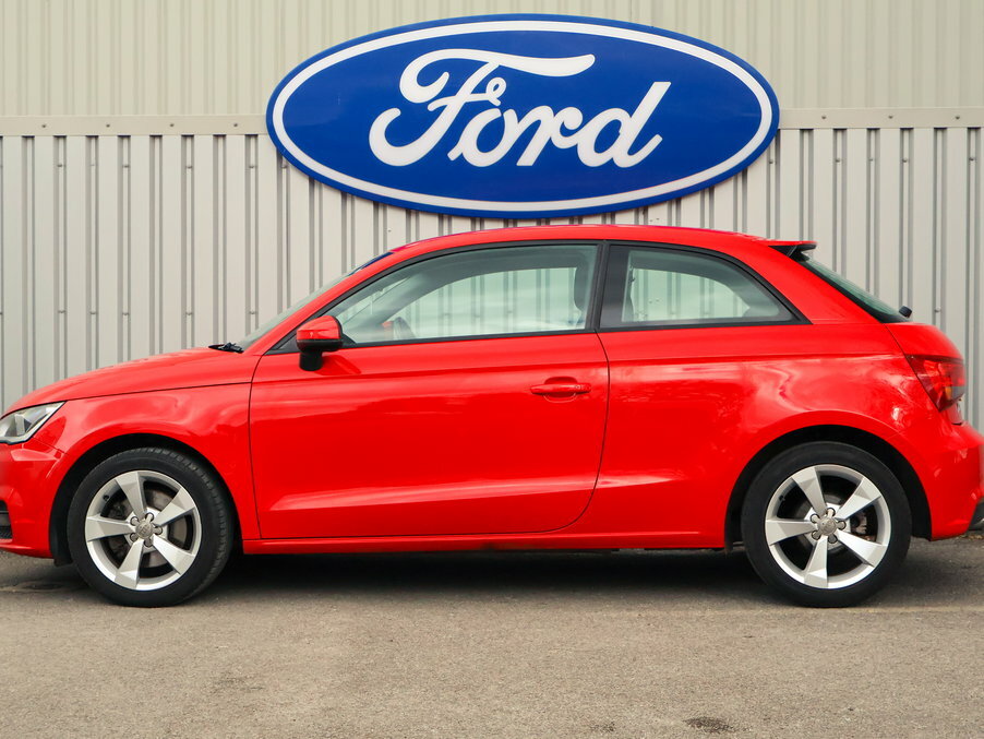 Audi A1 1.4 Tfsi Sport S Tronic Red