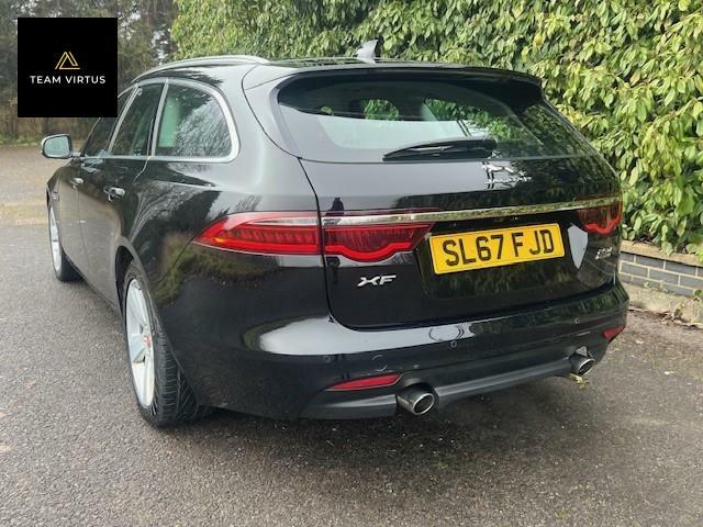 Jaguar XF 2.0D Portfolio Sportbrake Awd Euro SL67FJD Black #4
