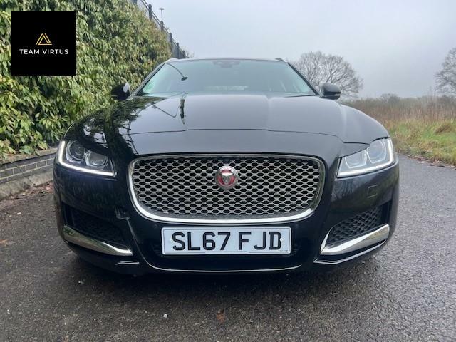 Jaguar XF 2.0D Portfolio Sportbrake Awd Euro SL67FJD Black #2