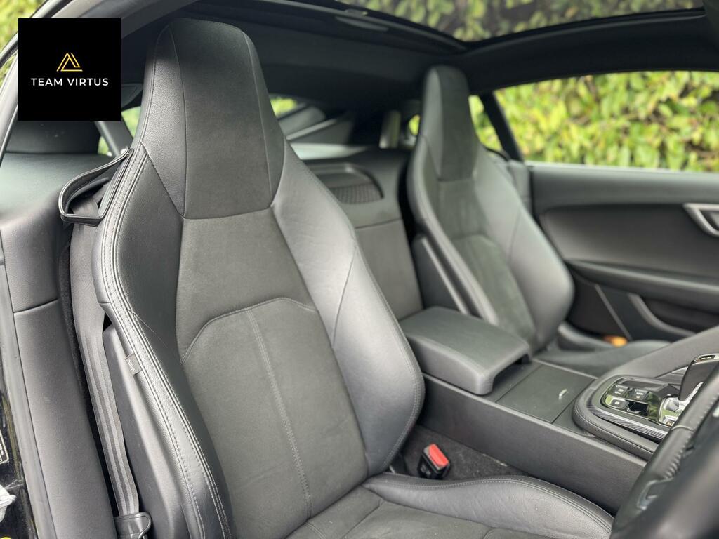 Jaguar F-Type 3.0 V6 R-dynamic Coupe Euro 6 S S WJ67DPF Black #2