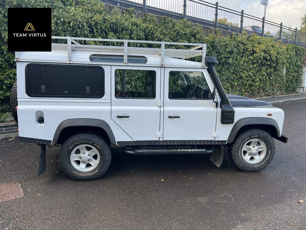 Land Rover Defender 110 2.2 Tdci Xs Utility Wagon Double Cab Ma GV13VWW White #3