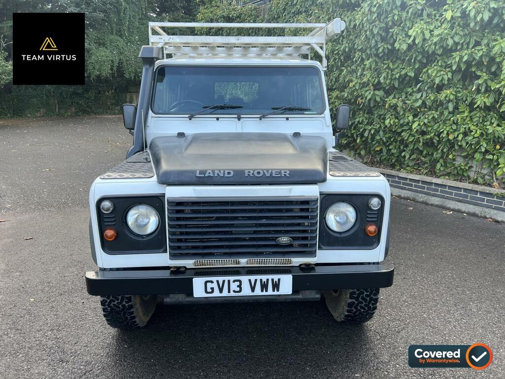 Land Rover Defender 110 2.2 Tdci Xs Utility Wagon Double Cab Ma White