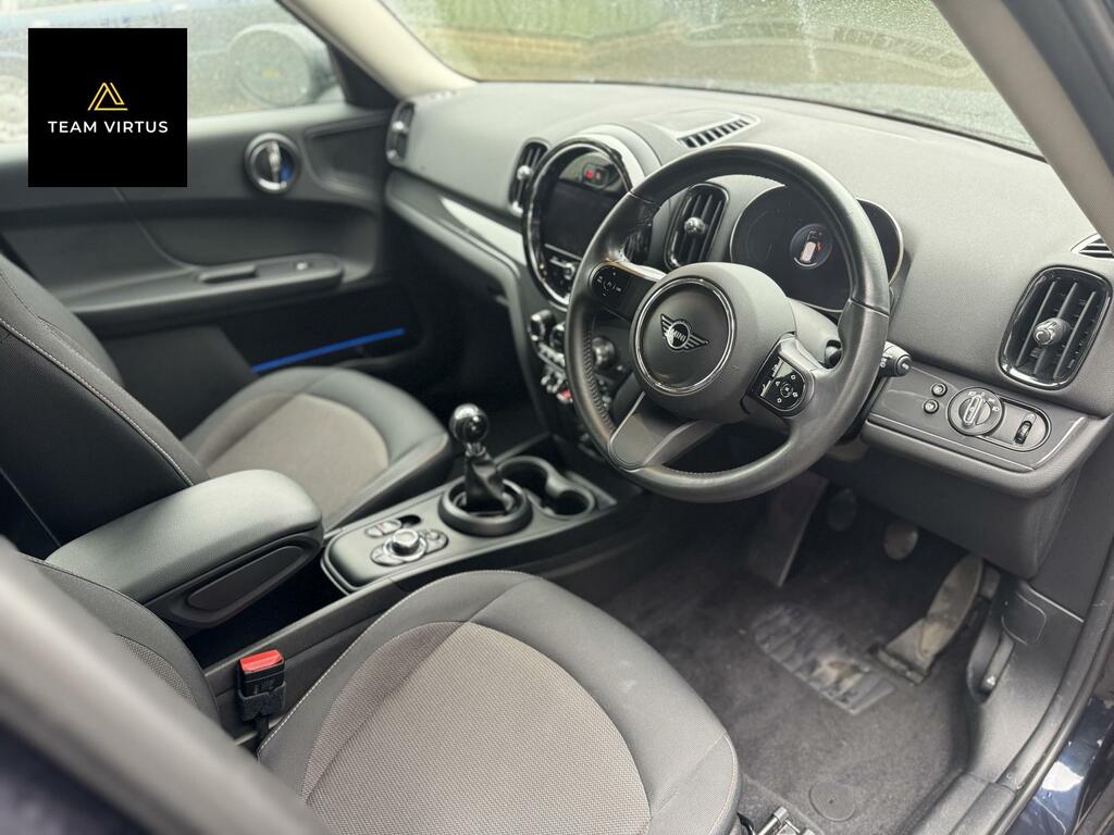 Mini Countryman 1.5 Cooper Classic Suv Euro 6 S Black