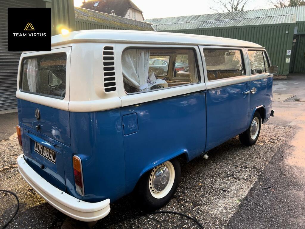 Volkswagen Campervan 2.0 Blue #4