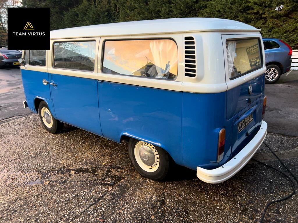 Volkswagen Campervan 2.0 Blue #6