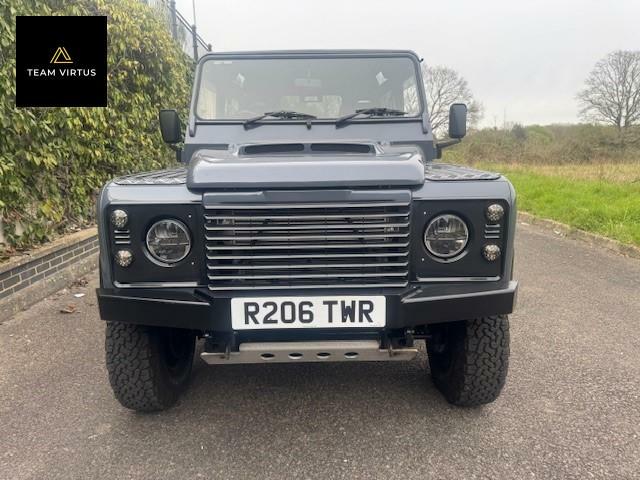 Land Rover Defender 90 M57 8Spd Blue #3