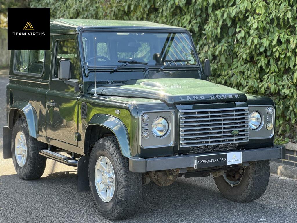 Land Rover Defender 90 2.4 Tdci Xs Station Wagon 4Wd Sw Green