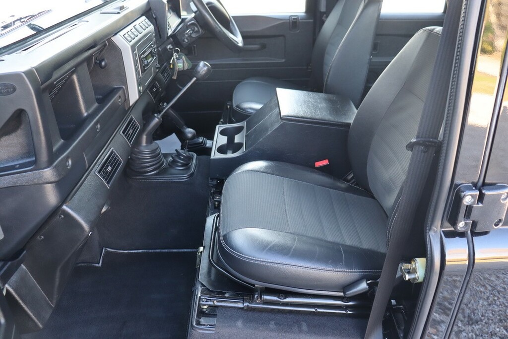 Land Rover Defender 110 110 2.5 Td5 Xs Station Wagon #6