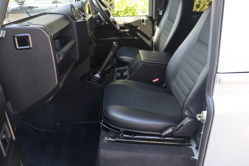 Land Rover Defender 90 90 2.4 Tdci Xs Station Wagon #6