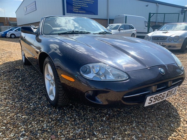 Jaguar XK8 4.0 2dr  #4