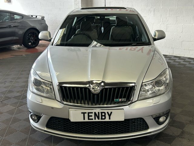 Skoda Octavia Automatic DU61GGO Silver #2