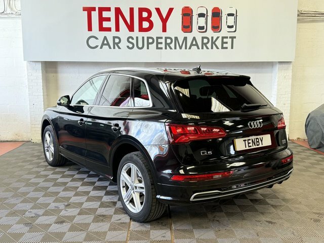 Audi Q5 Q5 S Line Tfsi Quattro GU18GLJ Black #6