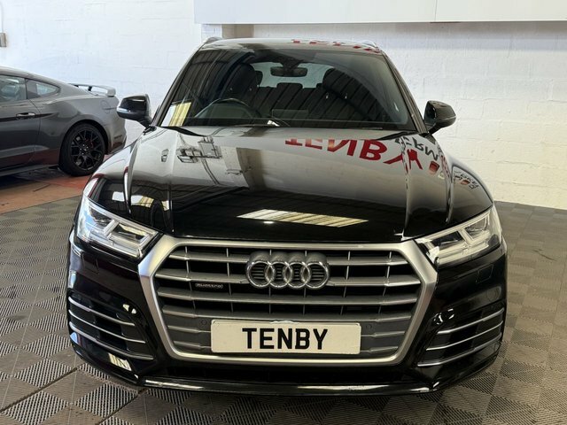 Audi Q5 Q5 S Line Tfsi Quattro GU18GLJ Black #2