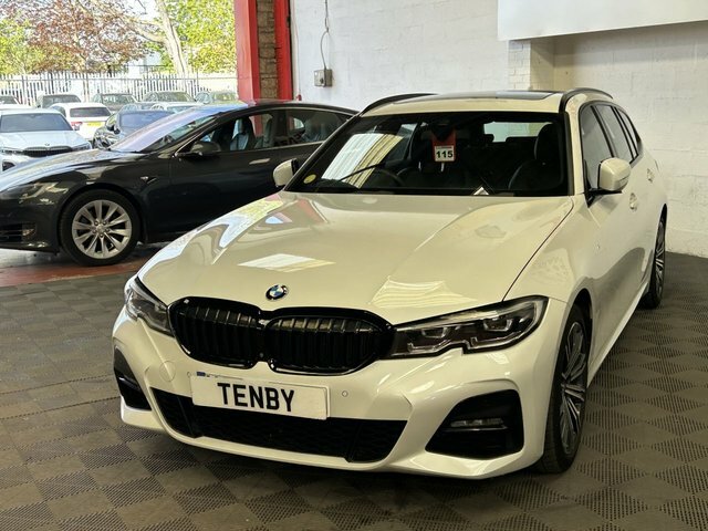 BMW 3 Series Automatic YC69YHA White #4
