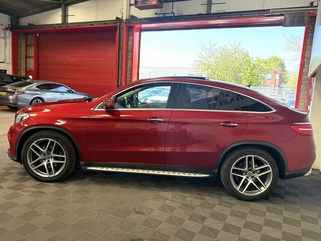 Mercedes-Benz GLE Class Automatic MV67OMM Red #4