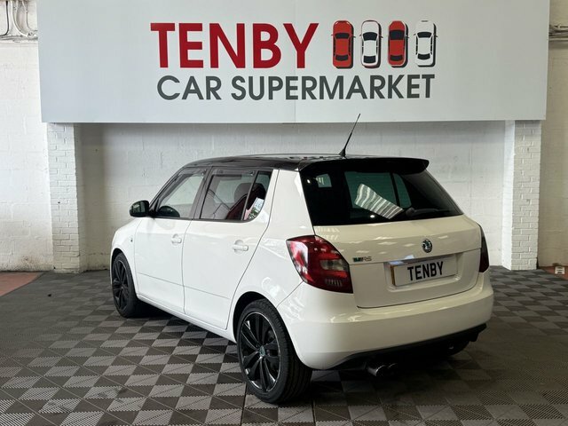Skoda Fabia Automatic FD12YJL White #5