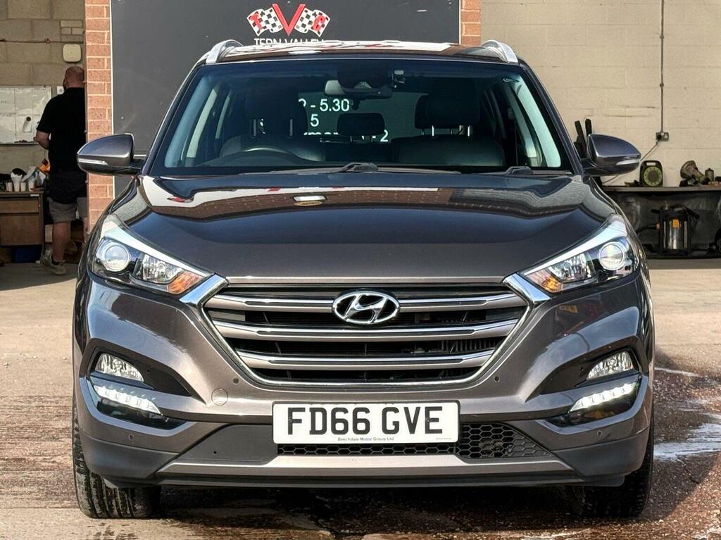 Hyundai Tucson 2.0 Crdi Premium 4Wd Euro 6 FD66GVE Grey #2