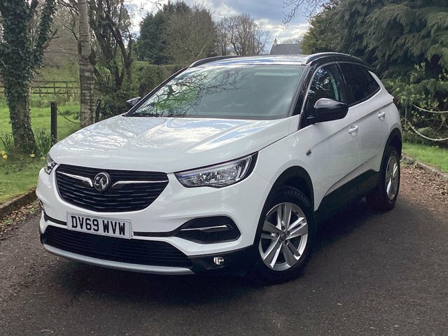 Vauxhall Grandland X 1.2 Turbo Business Edition Nav Suv Manu White