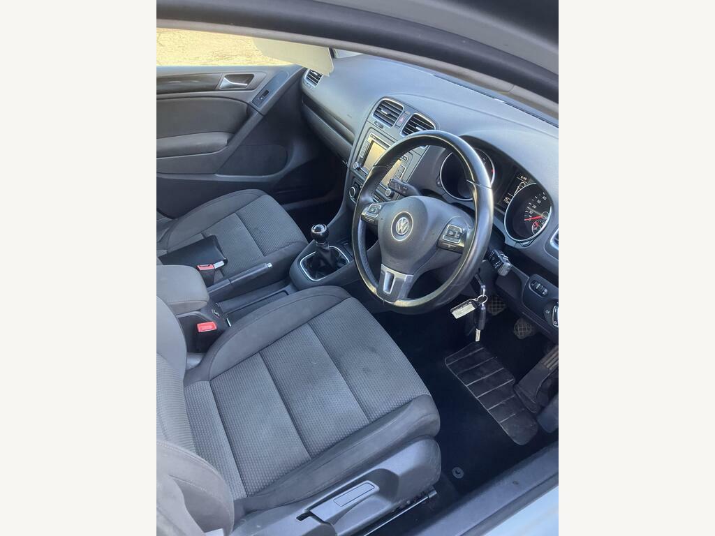 Volkswagen Golf 1.6 Tdi Match Euro 5 DS12LNZ White #2