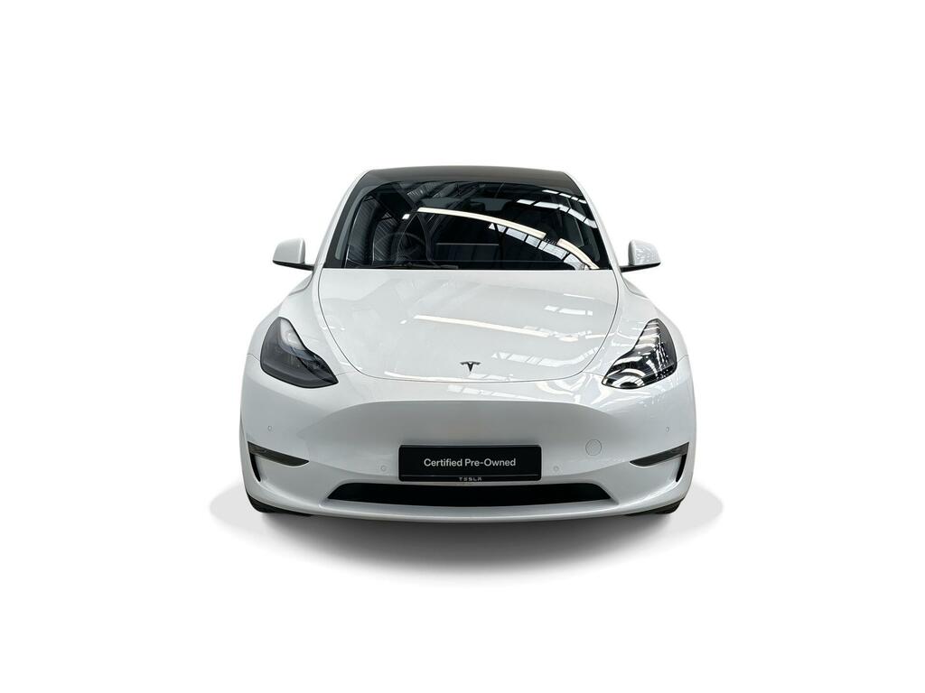 Tesla Model Y Dual Motor Long Range 4Wde White