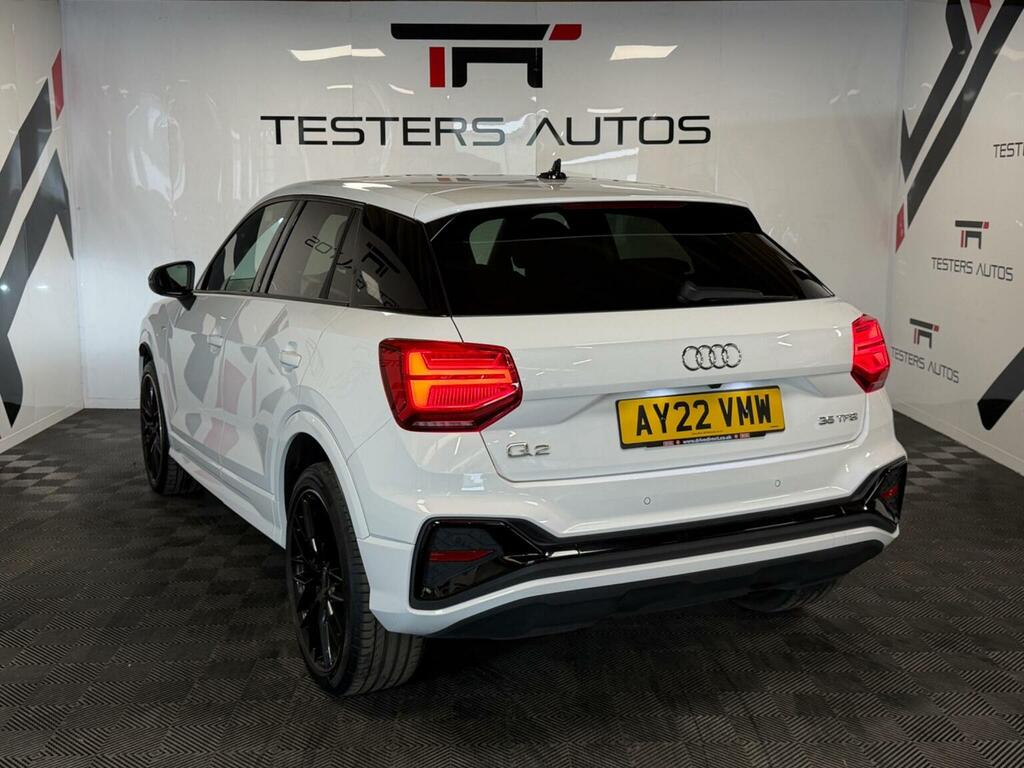 Audi Q2 Suv 1.5 Tfsi Cod 35 Black Edition Euro 6 Ss AY22VMW White #5