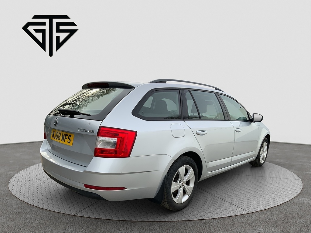 Skoda Octavia Tdi 115 Silver #3