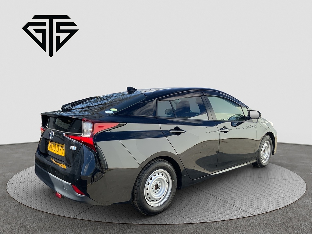 Toyota Prius S Black #3