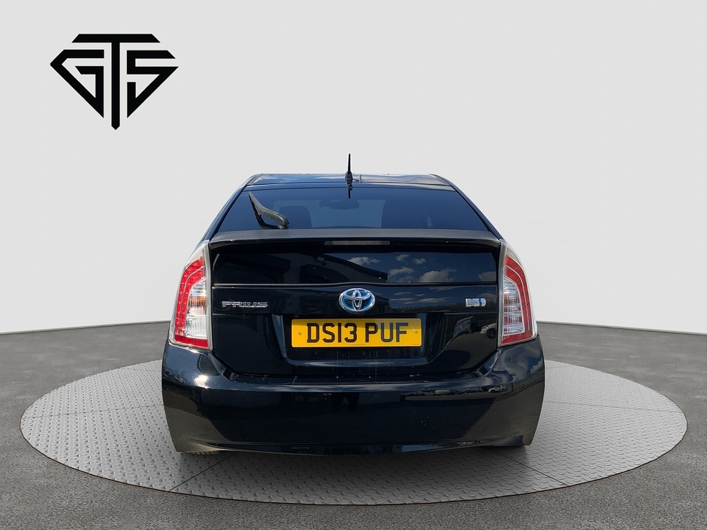 Toyota Prius S Touringselection Black #4
