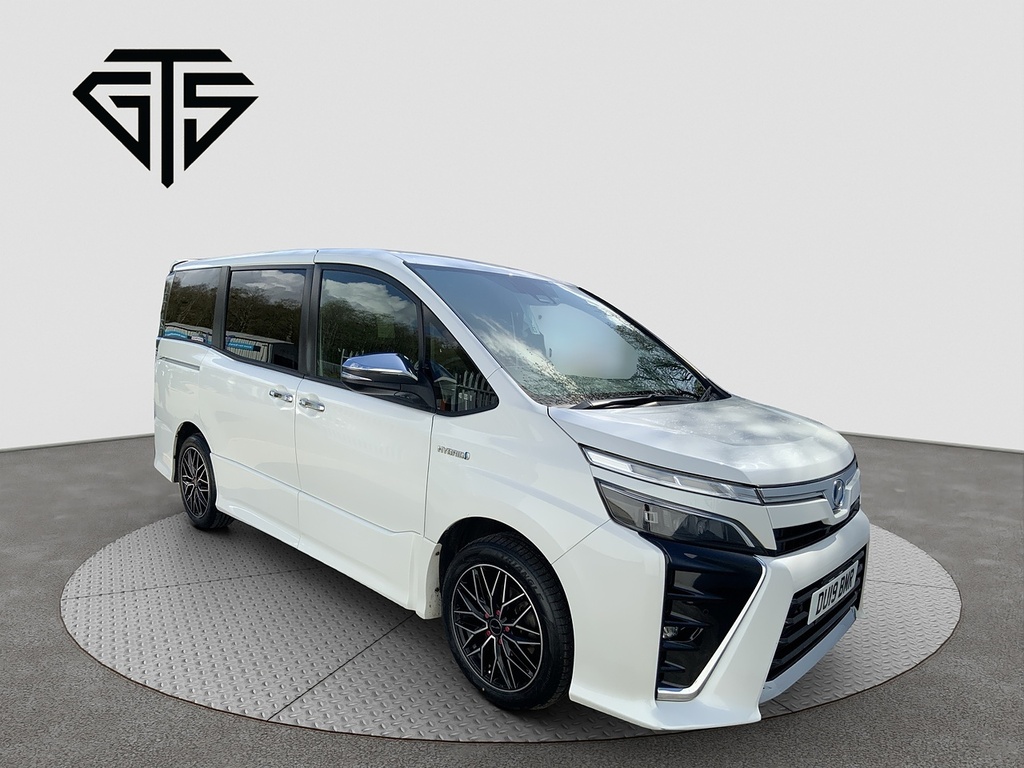 Toyota Voxy Hybrid Zs Kirameki2 