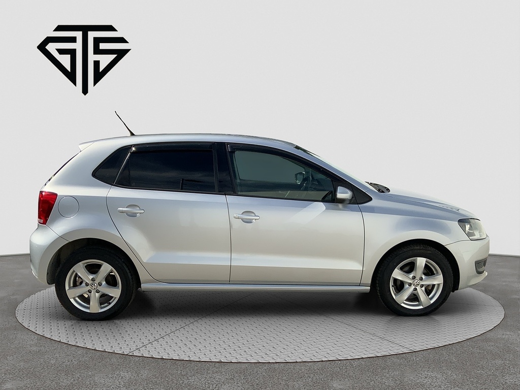 Volkswagen Polo Hatchback DX64EJJ Silver #2