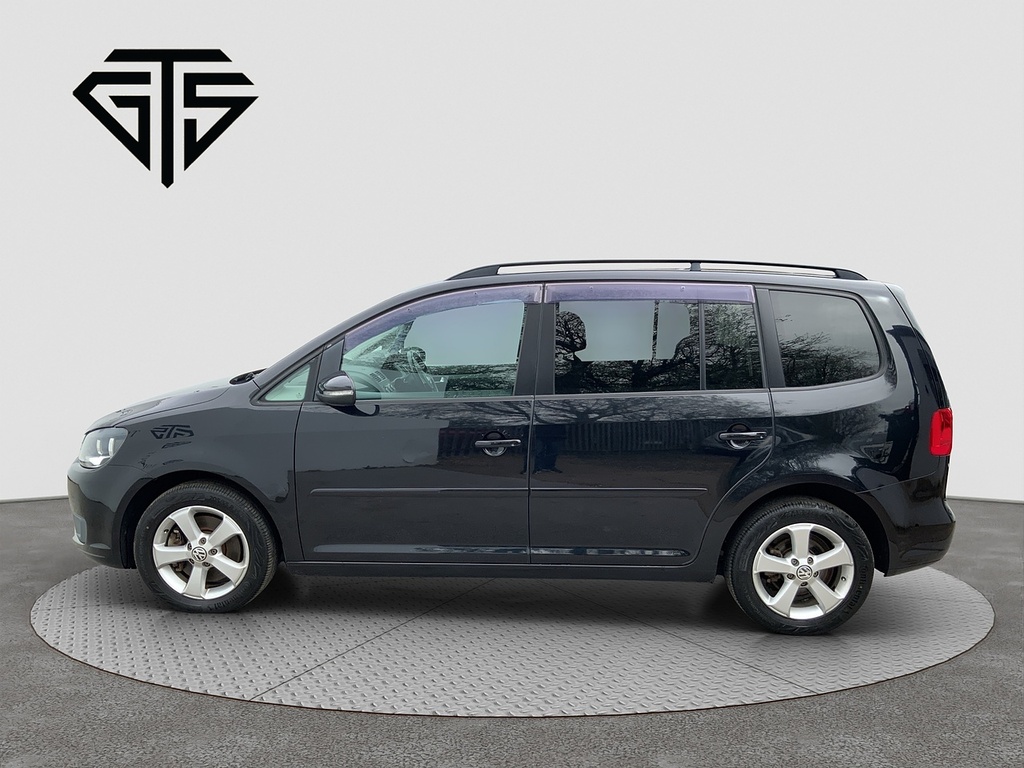 Volkswagen Touran Tsi Comfortline Black #6