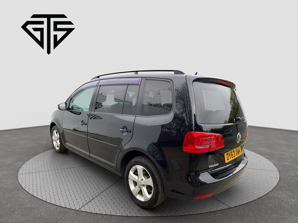 Volkswagen Touran Tsi Comfortline Black #5