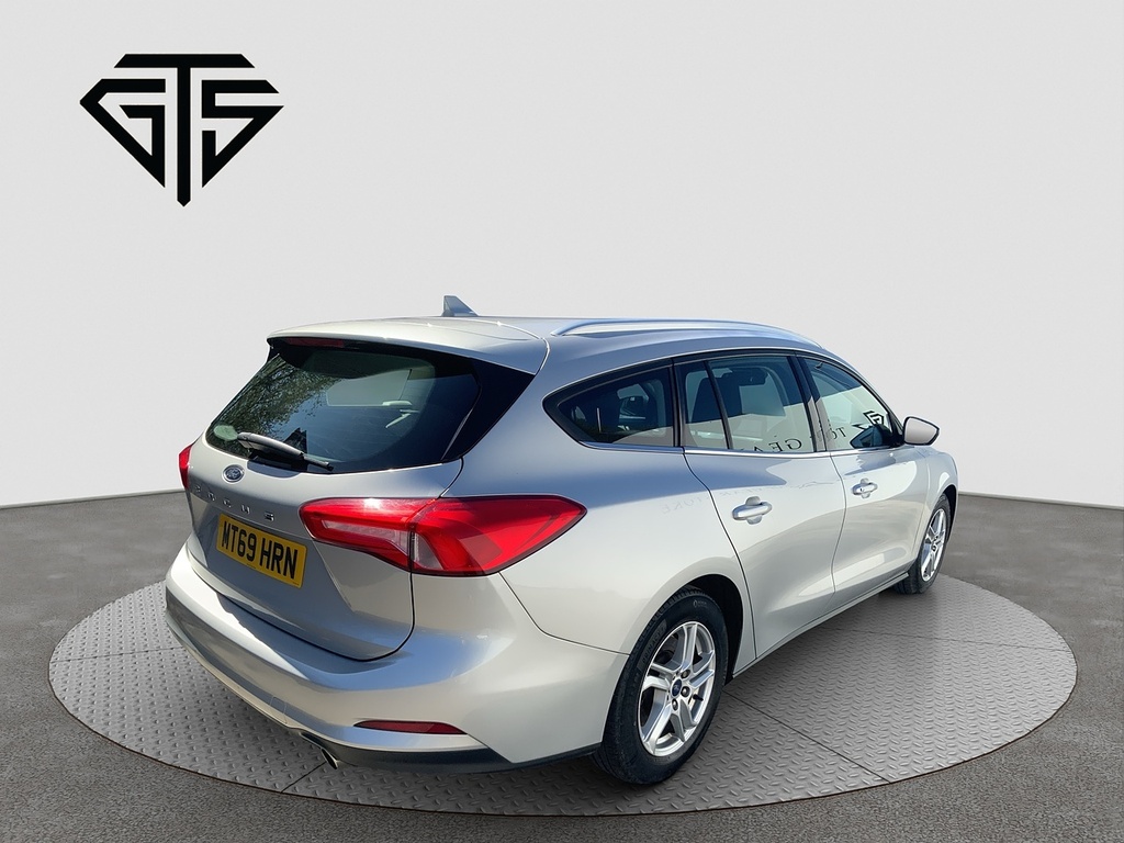 Ford Focus Zetec Silver #3