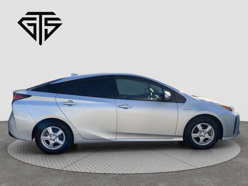 Toyota Prius S Silver #2