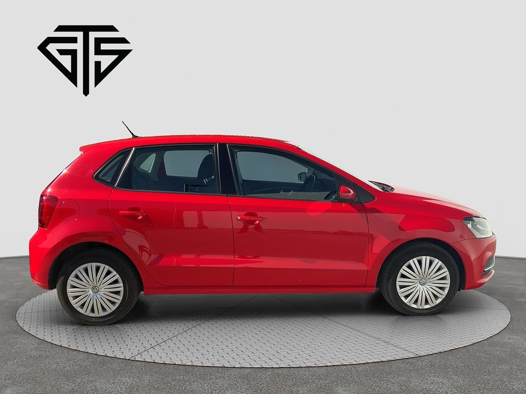 Volkswagen Polo Tsi Trendline Red #2