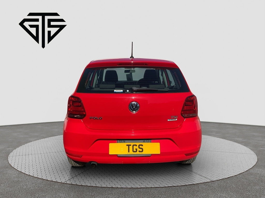 Volkswagen Polo Tsi Trendline Red #4