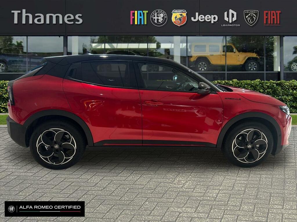 Alfa Romeo Junior 54Kwh Elettrica Speciale Suv 15 HN74MPO Black #2