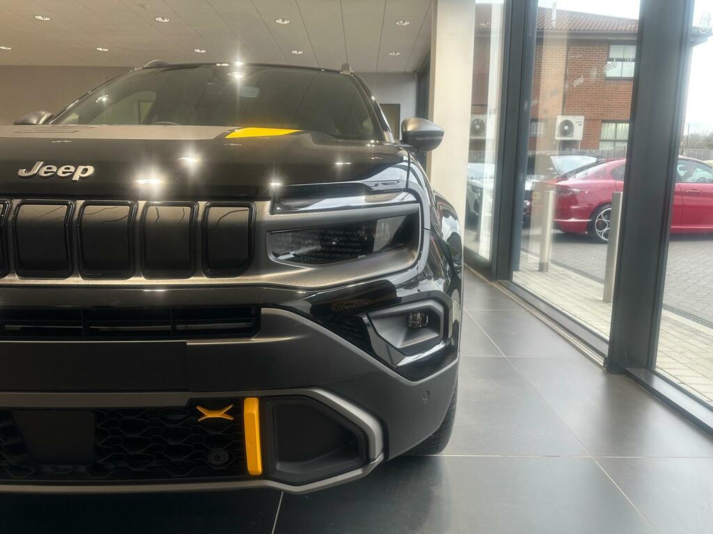 Jeep Avenger 1.2 1.2 E-hybrid The North Face Suv Hyb #5