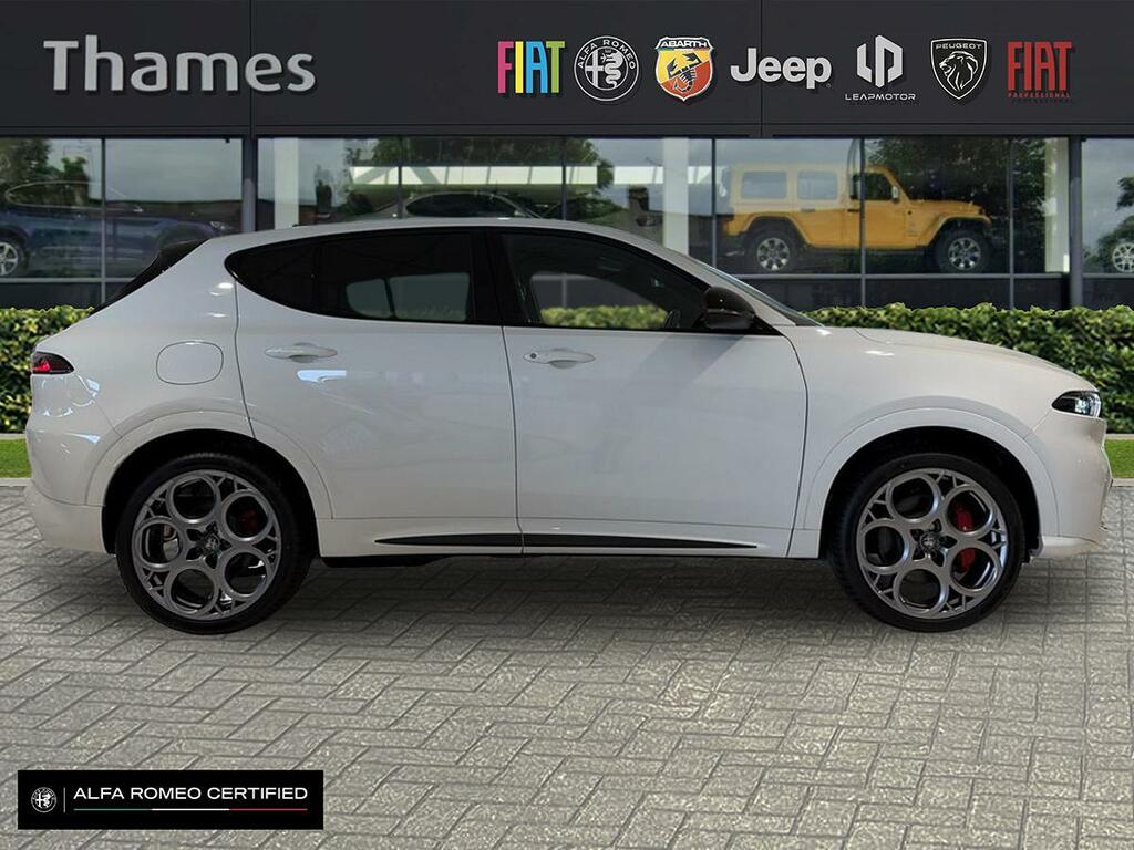 Alfa Romeo Tonale 1.3 1.3 Vgt 15.5Kwh Tributo Italiano Suv Petro Black #2