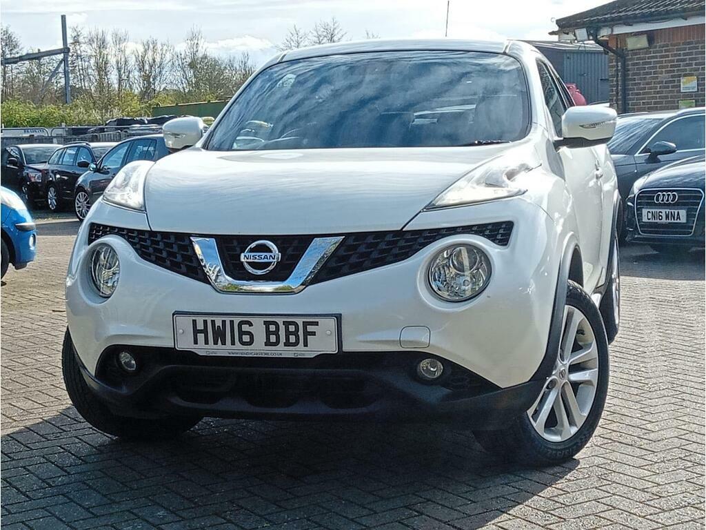 Nissan Juke 1.6 N-connecta Xtron Euro 6 HW16BBF White #3