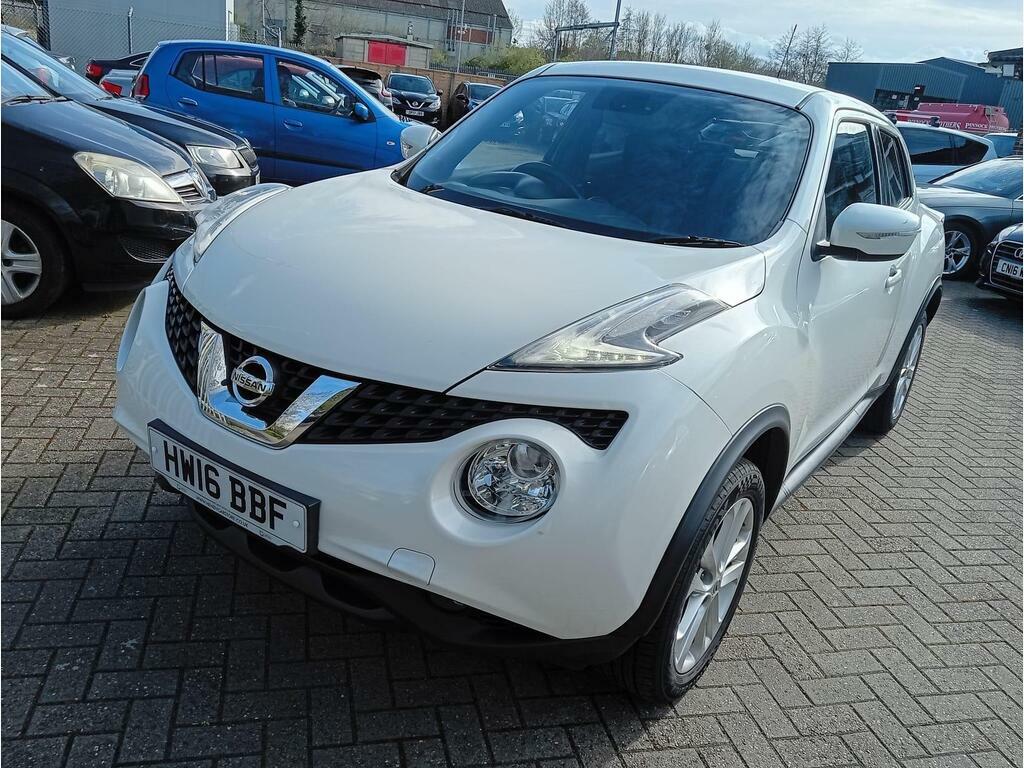 Nissan Juke 1.6 N-connecta Xtron Euro 6 HW16BBF White #6