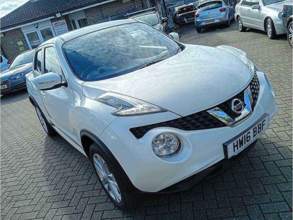 Nissan Juke 1.6 N-connecta Xtron Euro 6 HW16BBF White #4