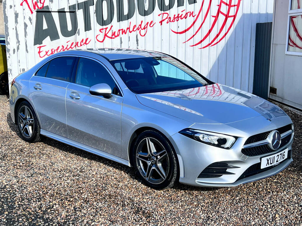 Mercedes-Benz A Class A180d Amg Line XUI2716 Silver