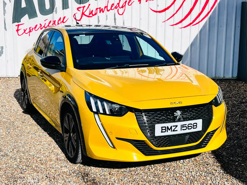 Peugeot 208 1.5 Bluehdi 100 Gt BMZ1568 Yellow #2