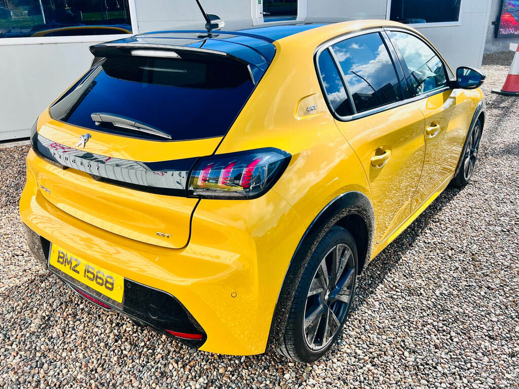Peugeot 208 1.5 Bluehdi 100 Gt BMZ1568 Yellow #4