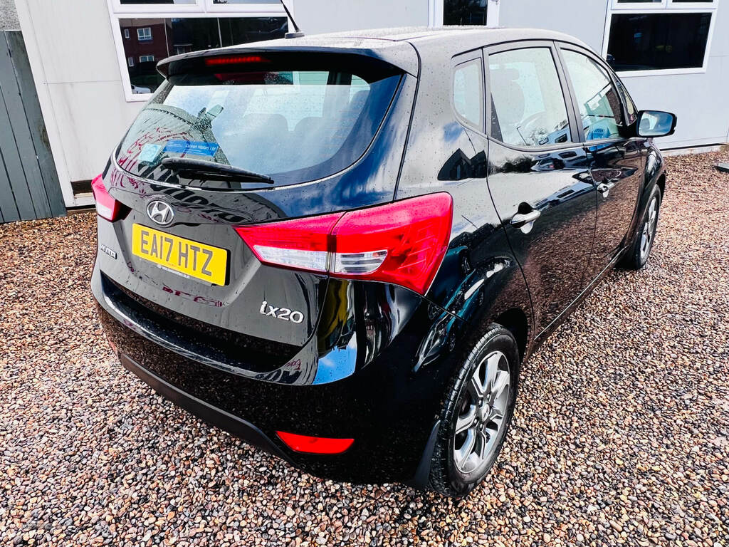 Hyundai Ix20 1.4 Blue Drive Se EA17HTZ Black #4