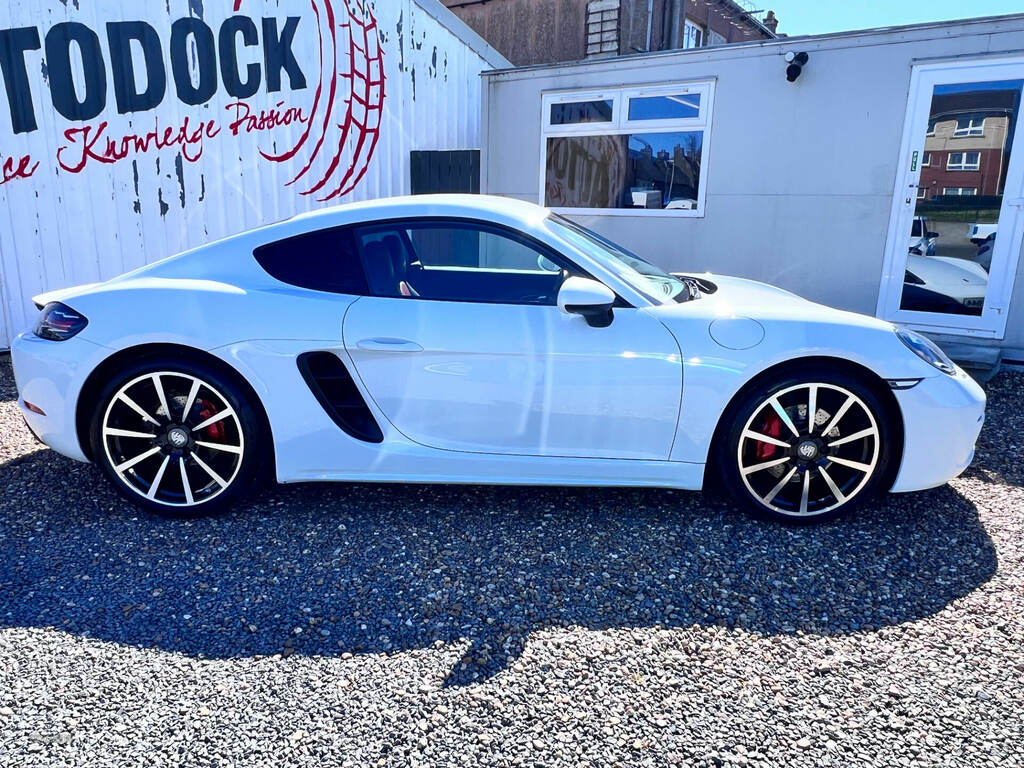 Porsche 718 Cayman 2.0 2dr NJZ844 White #3