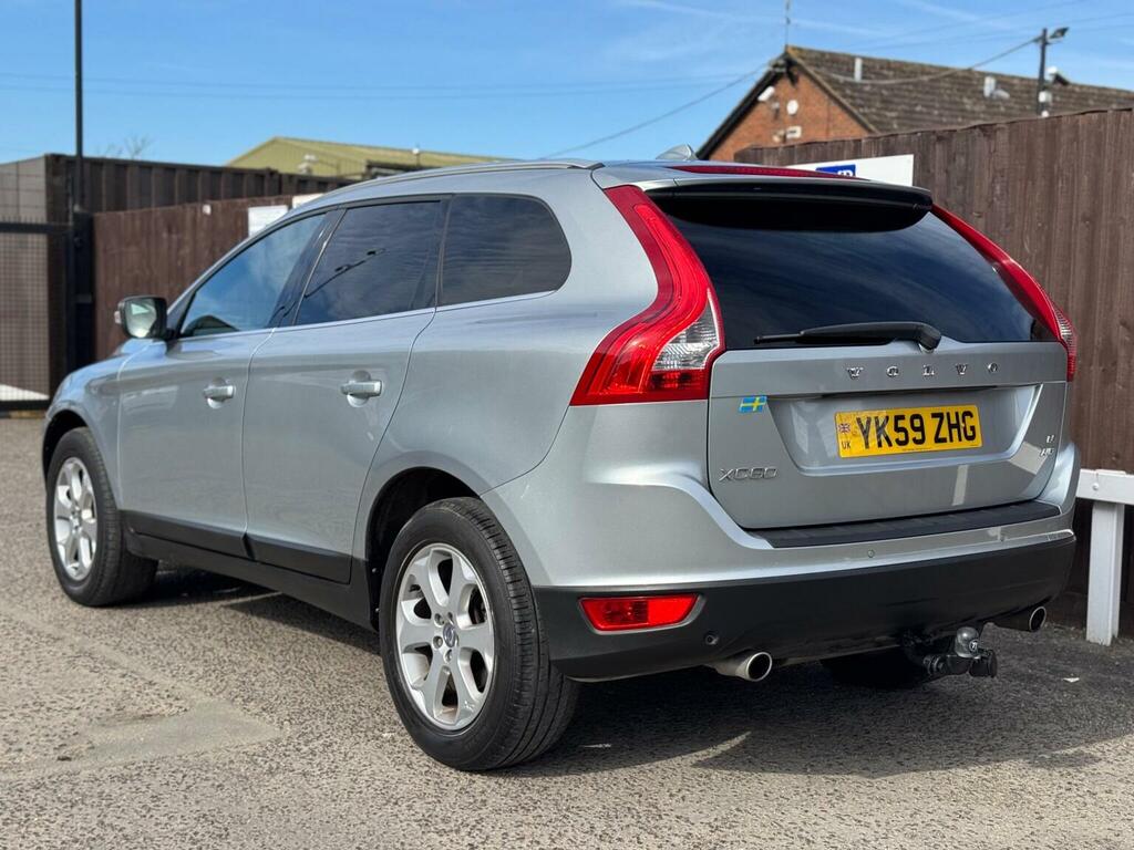 Volvo XC60 2.4 D5 Se Lux Premium Geartronic Awd Euro 4 2 Silver #2