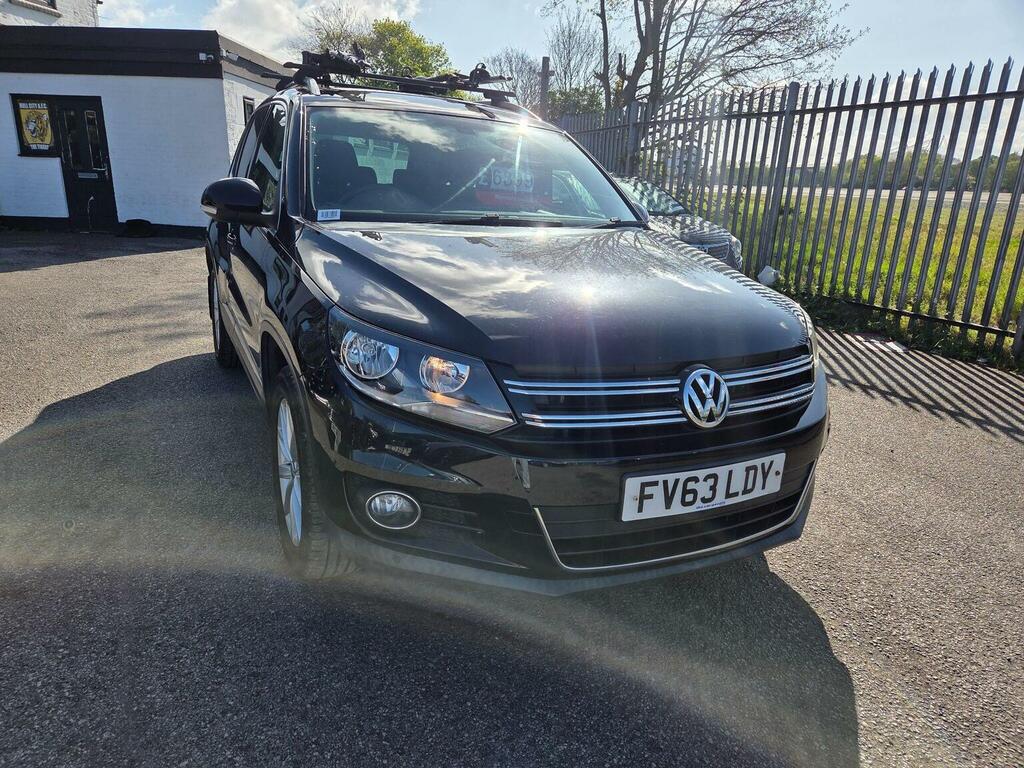 Volkswagen Tiguan 2.0 Tdi Bluemotion Tech Se 4Wd Euro 5 Ss Black